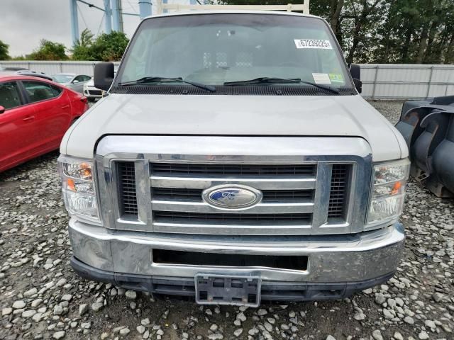 2014 Ford Econoline E250 Van