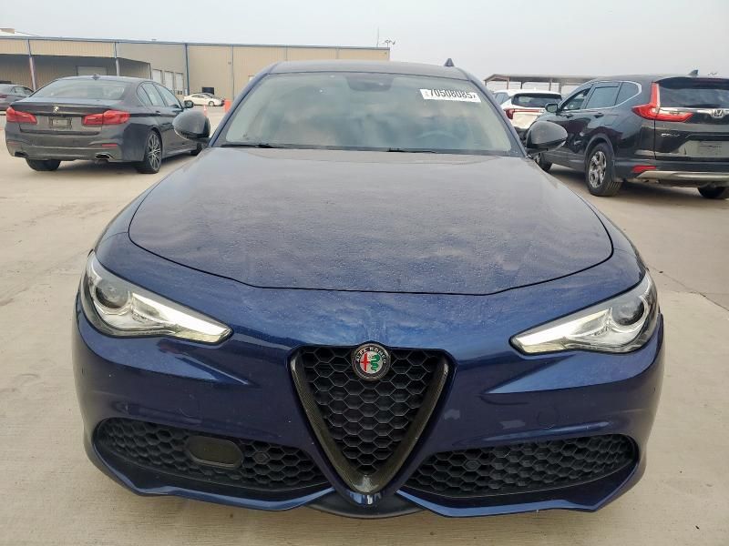2018 Alfa Romeo Giulia TI