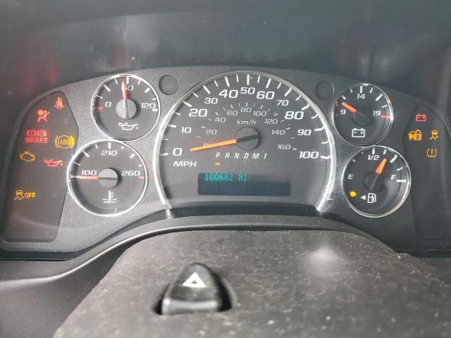 2023 Chev Express G3500