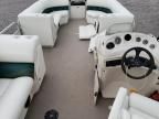 2001 Matu 2001 Manitou Pontoon Legacy
