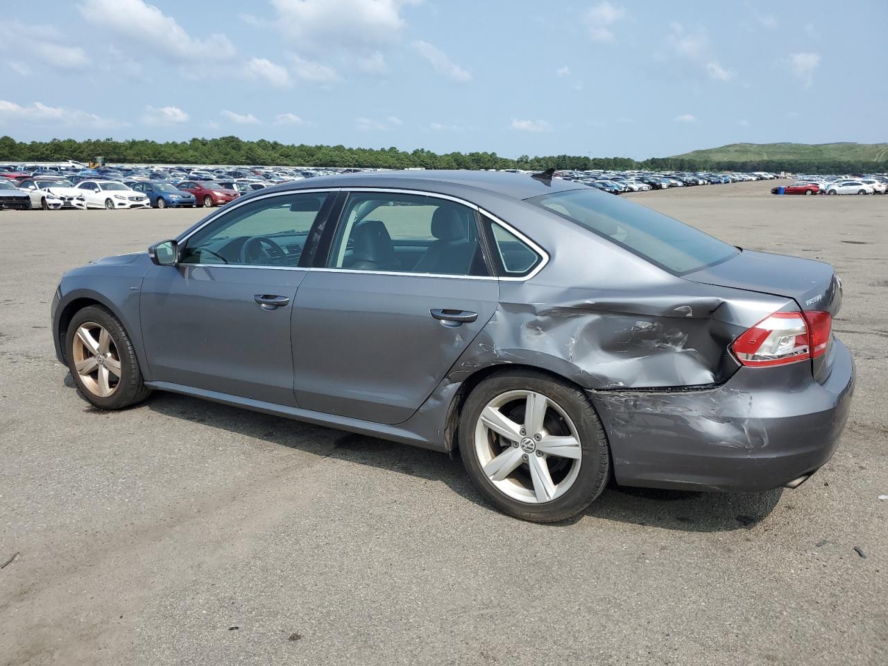 2015 Volkswagen Passat s