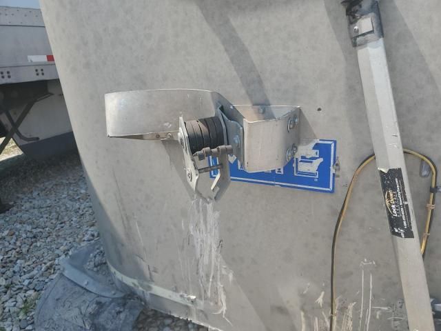 2005 Mate END Dump Trailer