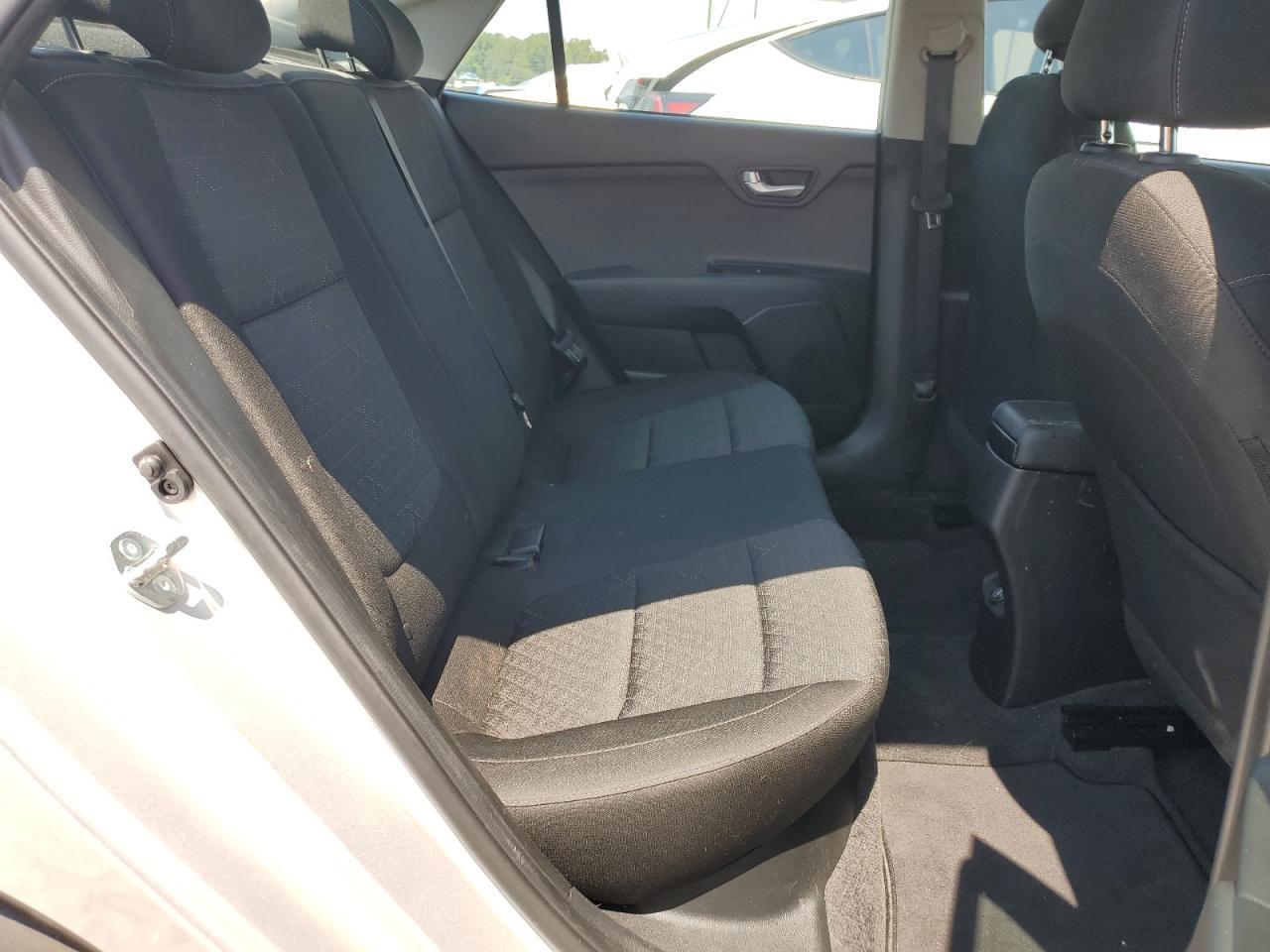2023 KIA Rio lx