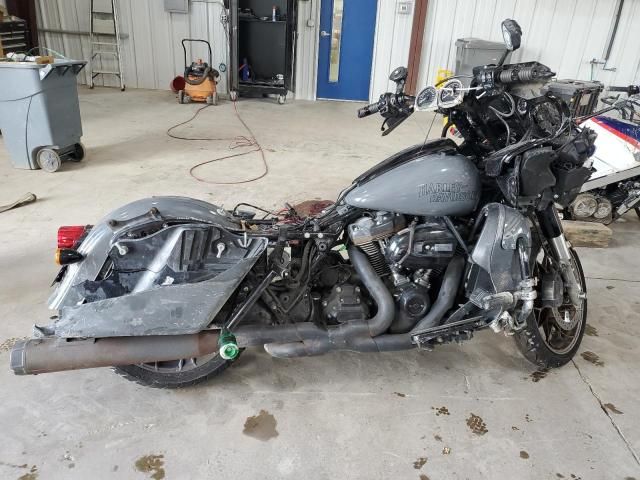 2022 Harley-Davidson Fltrxst