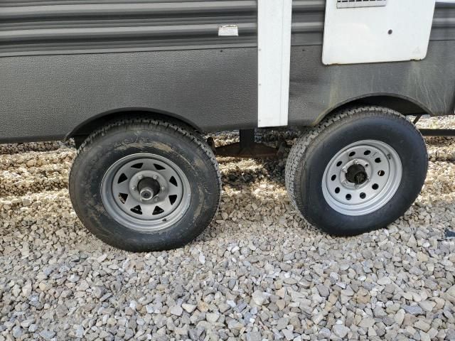 2017 Crossroads Zinger-RVS