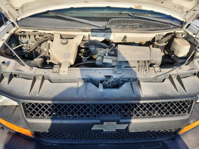 2013 Chevrolet Express G2500