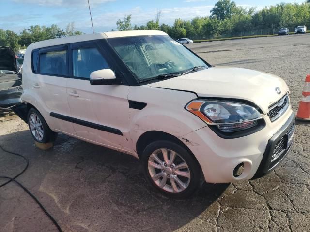 2013 KIA Soul +