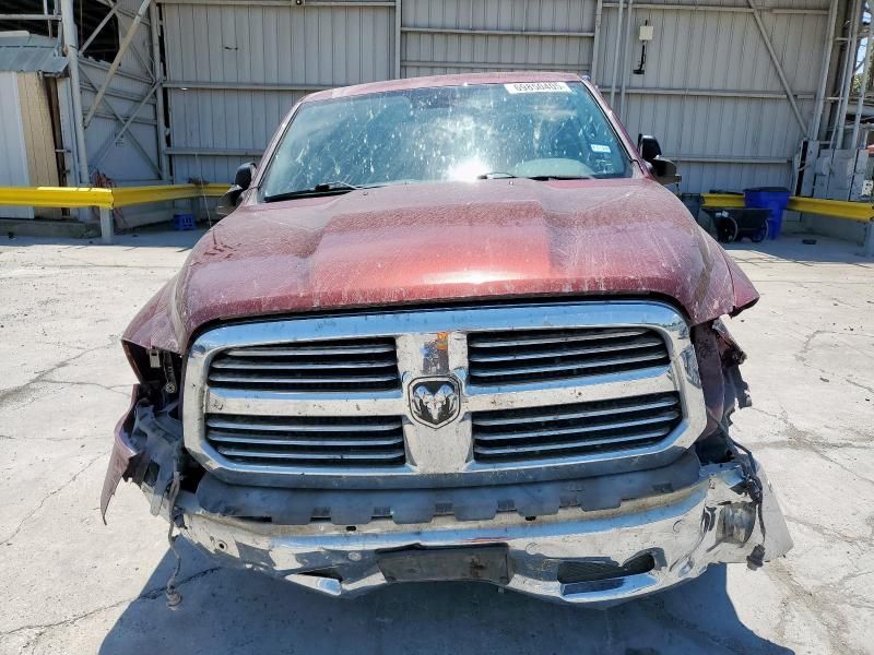 2016 Dodge RAM 1500 SLT