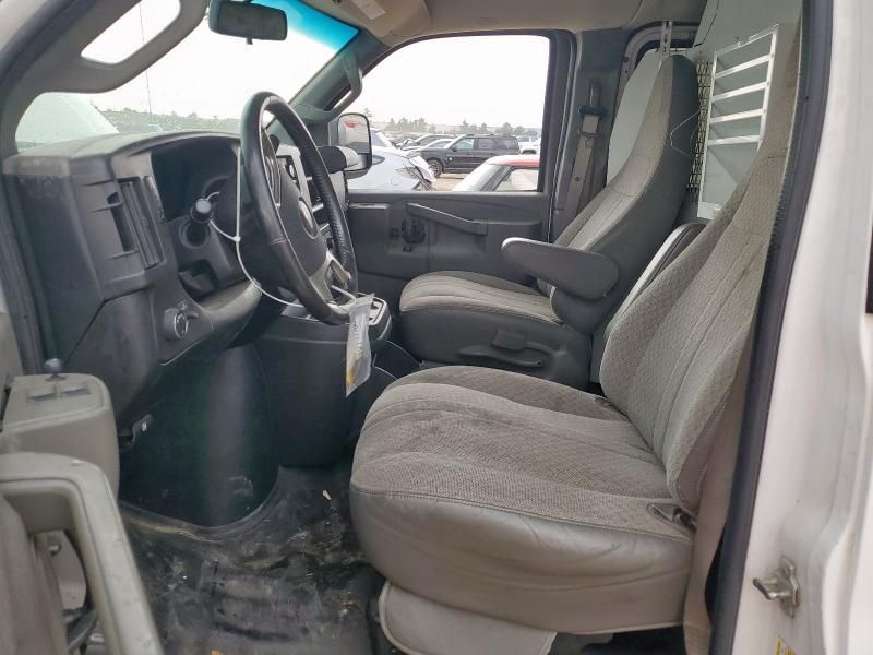 2016 Chevrolet Express G2500