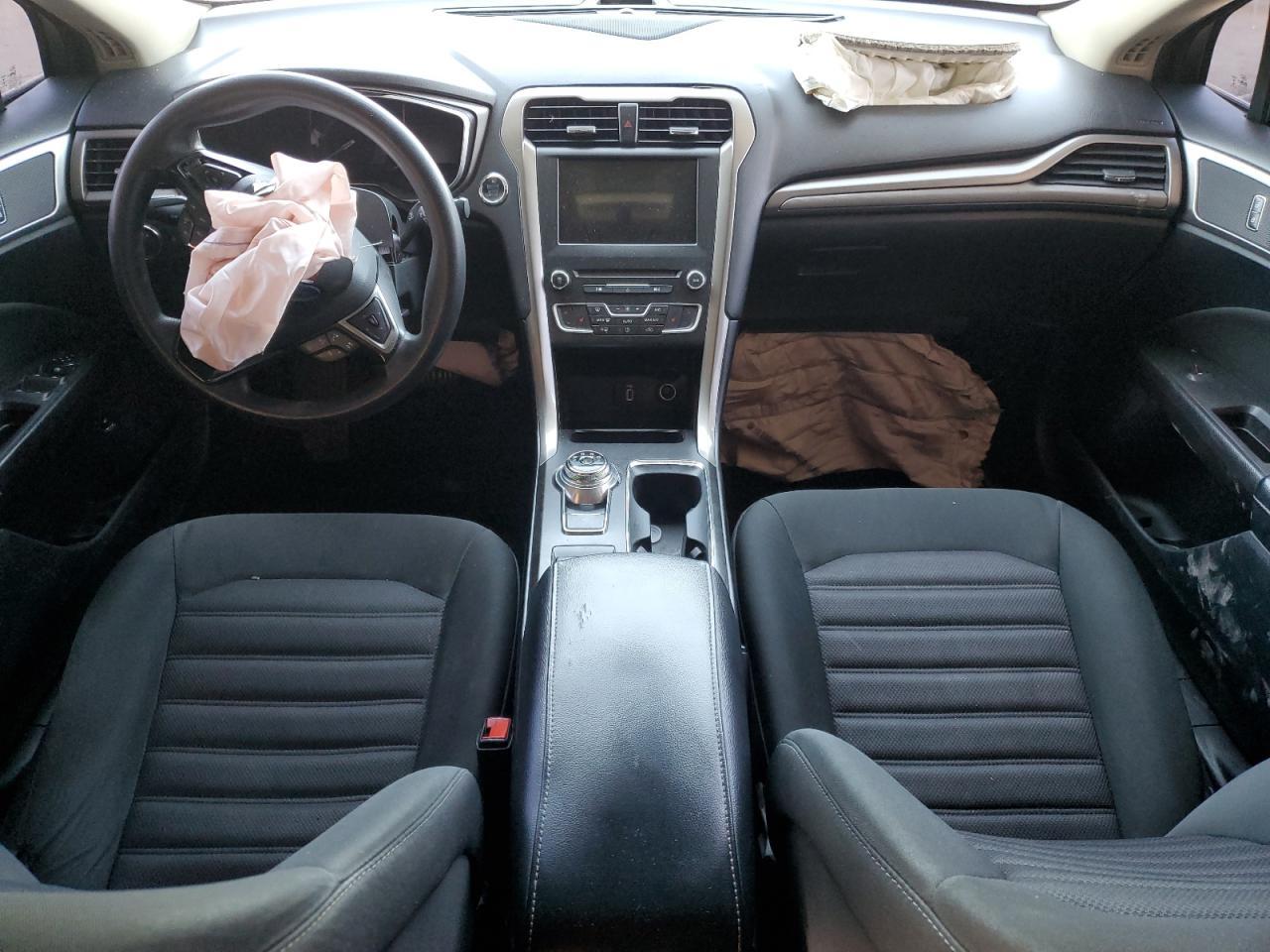 2018 Ford Fusion se Hybrid
