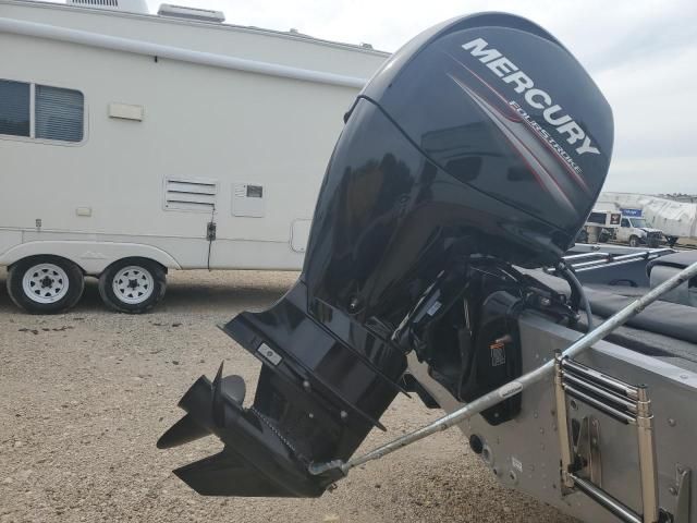 2015 Alumacraft Boat-Boats Outboard Engine