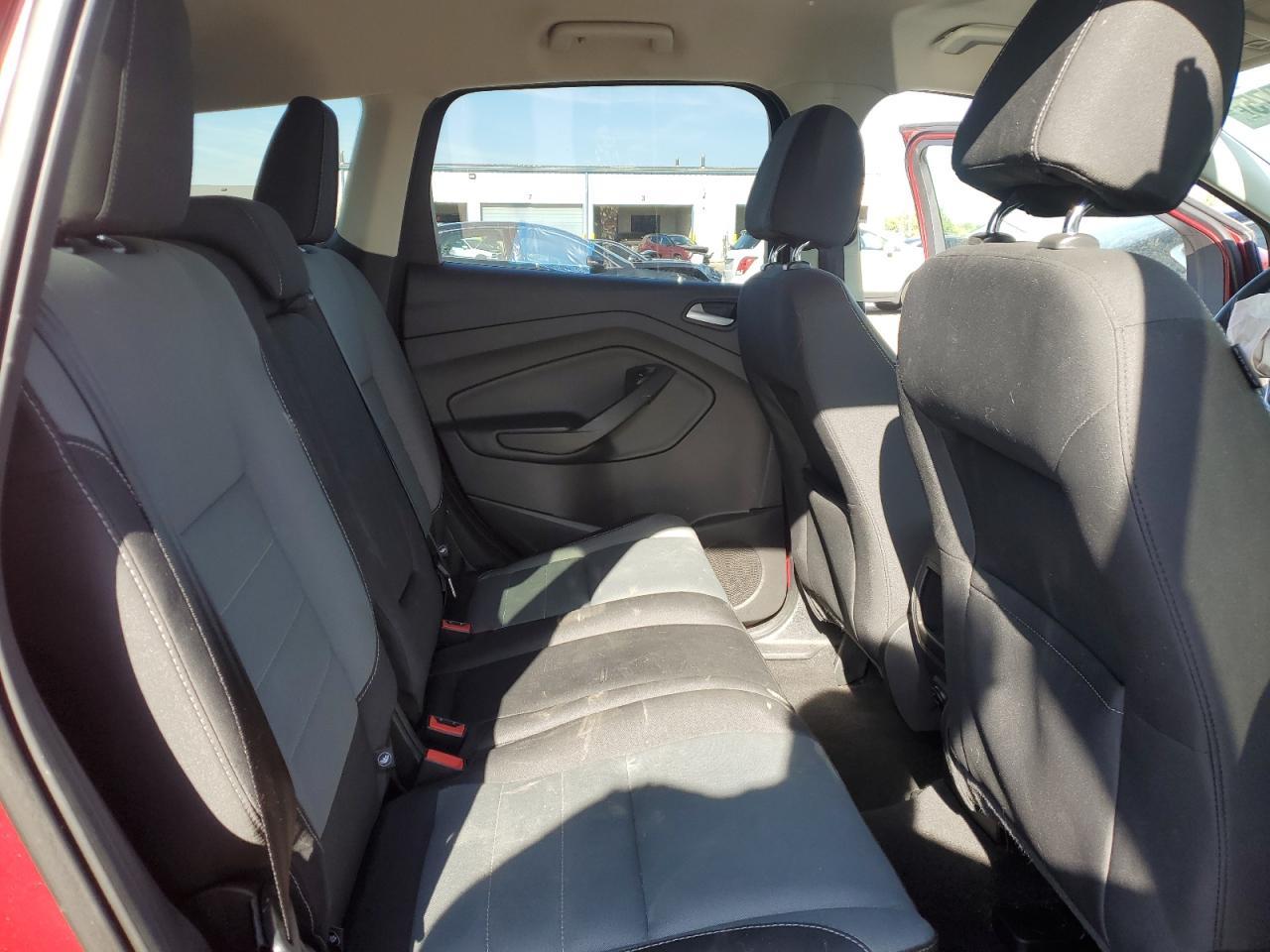 2016 Ford Escape se