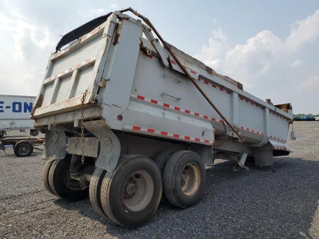 2011 Laro 2011 LEE DT975EPUMP-Construction Trailers Bottom