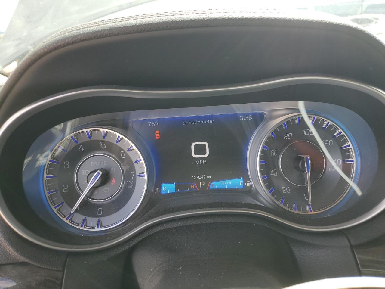 2015 Chrysler 300 Limited