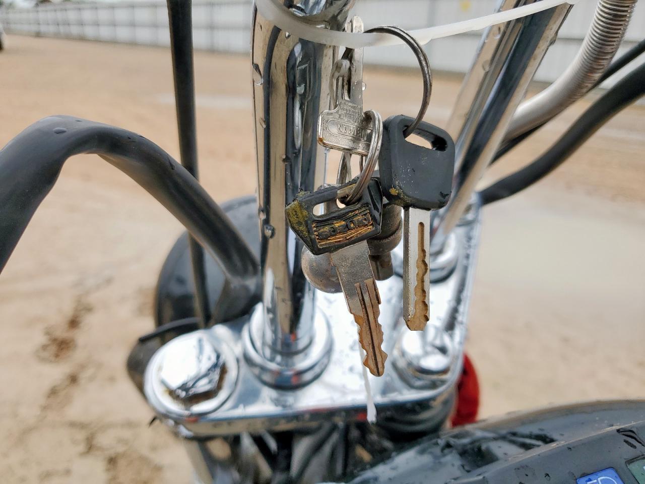 2001 Suzuki LS650 P