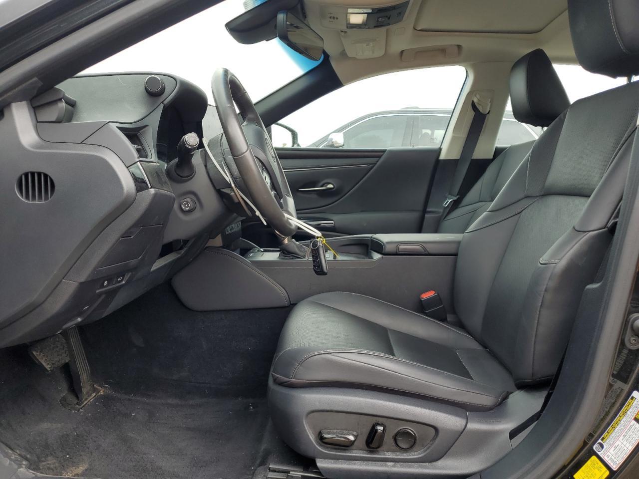2023 Lexus Es 300h Base