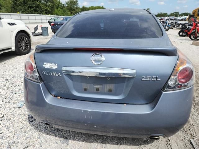 2010 Nissan Altima Base
