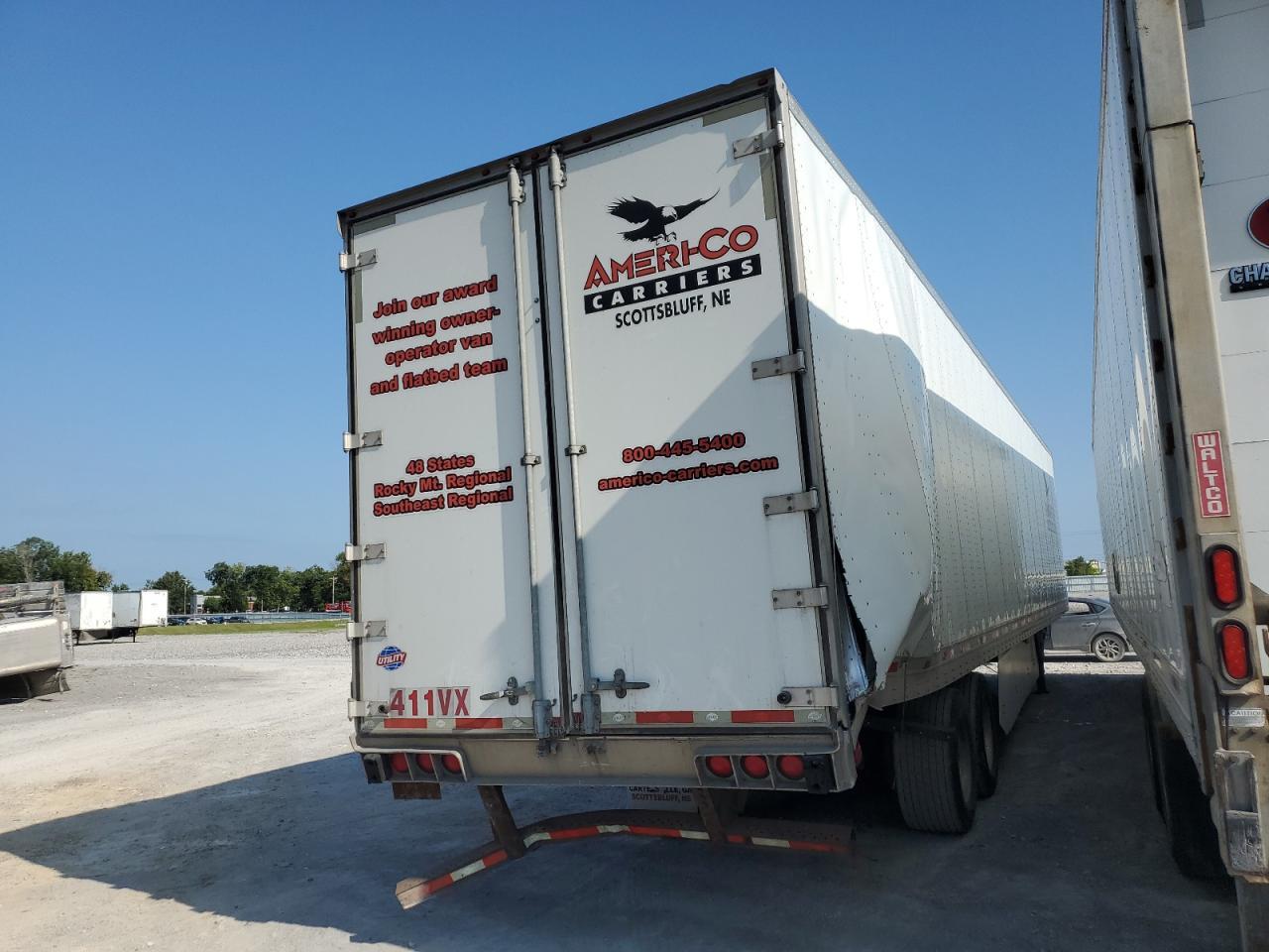 2017 Utility VS2DX DRY Van Trailer