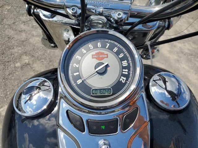 2012 Harley-Davidson Flstc Heritage Softail Classic