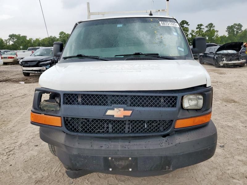 2016 Chevrolet Express G2500