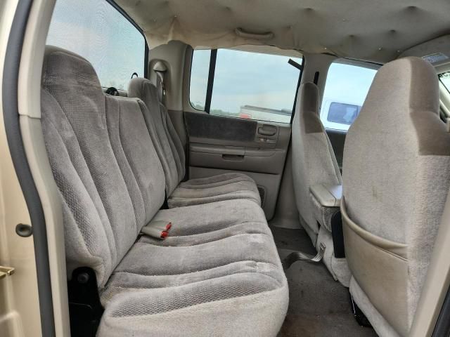 2003 Dodge Dakota Quad SLT