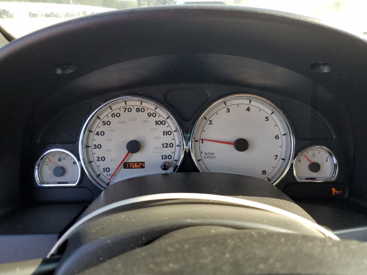 2005 Snowex 2005 Saturn vue