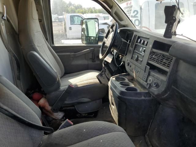 2021 GMC Savana Cutaway G3500