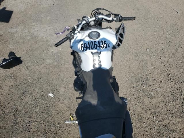 2017 Yamaha FZ09