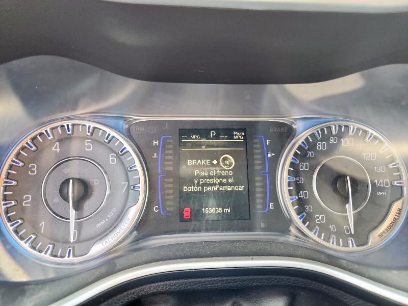 2016 Chrysler 200 Limited