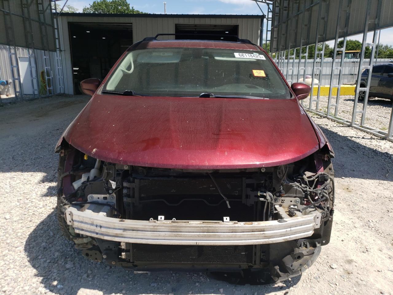 2017 Chrysler Pacifica Touring l