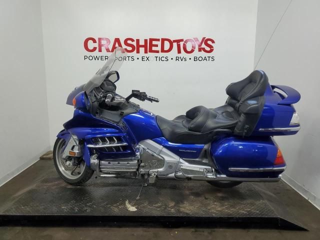 2005 Honda GL1800