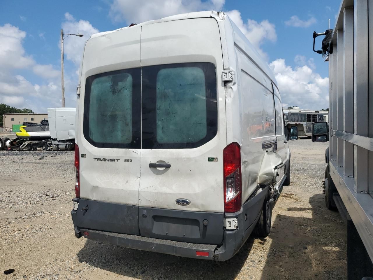 2017 Ford Transit T-250