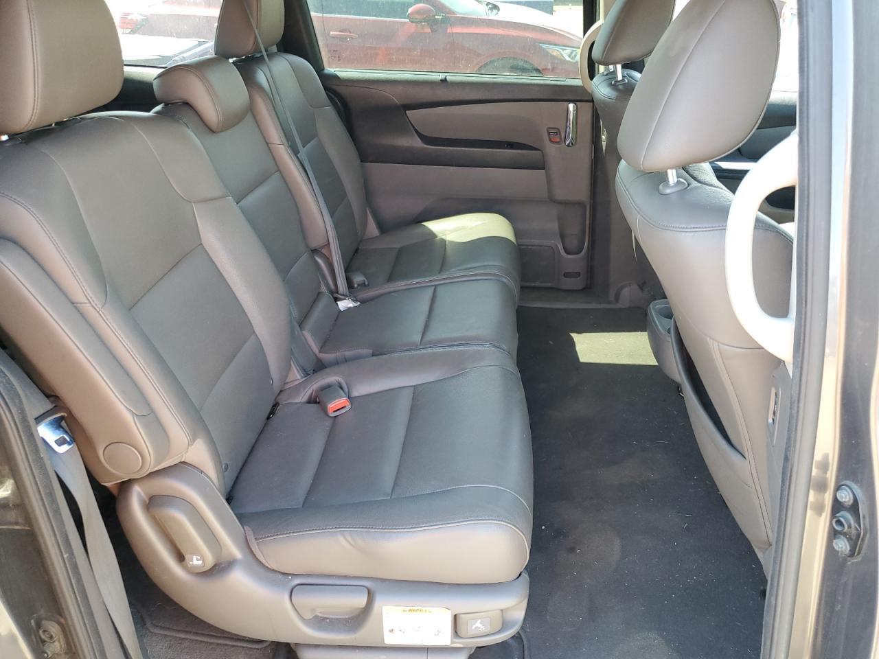 2015 Honda Odyssey exl
