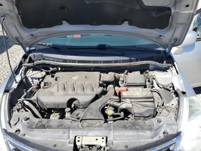 2011 Nissan Versa s