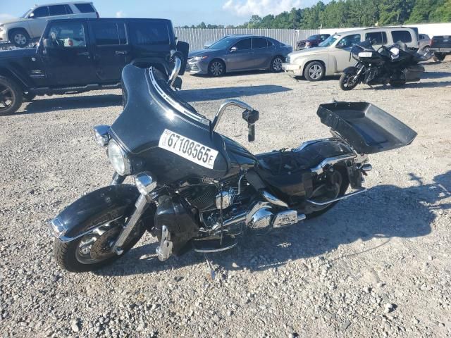 2008 Harley-Davidson Flhtcui