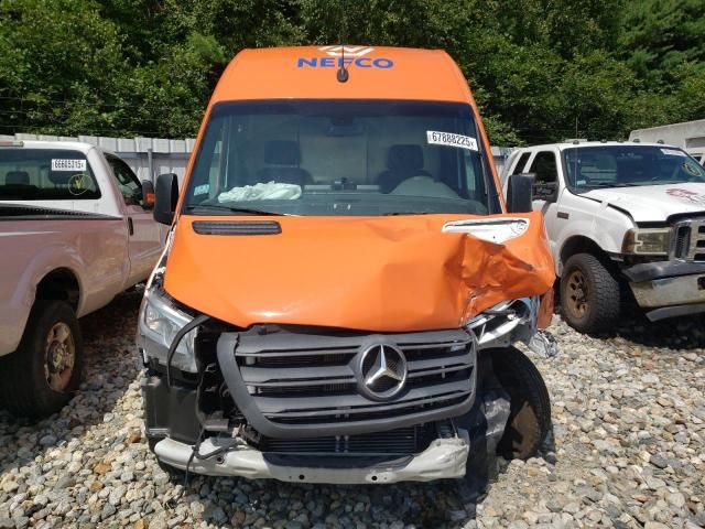 2022 Mercedes-Benz Sprinter 2500
