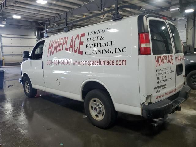 2015 GMC Savana Cargo 2500 13