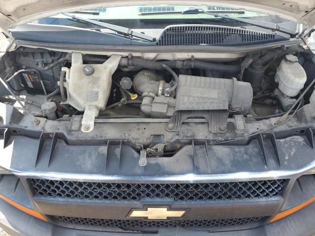2011 Chevrolet Express G2500
