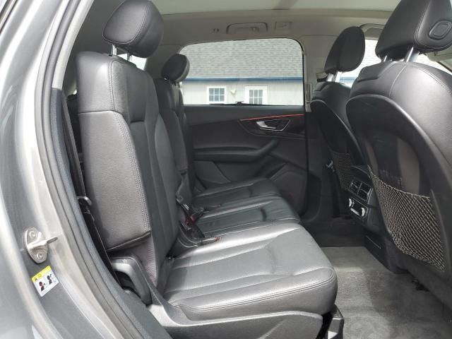 2017 Audi Q7 Premium Plus