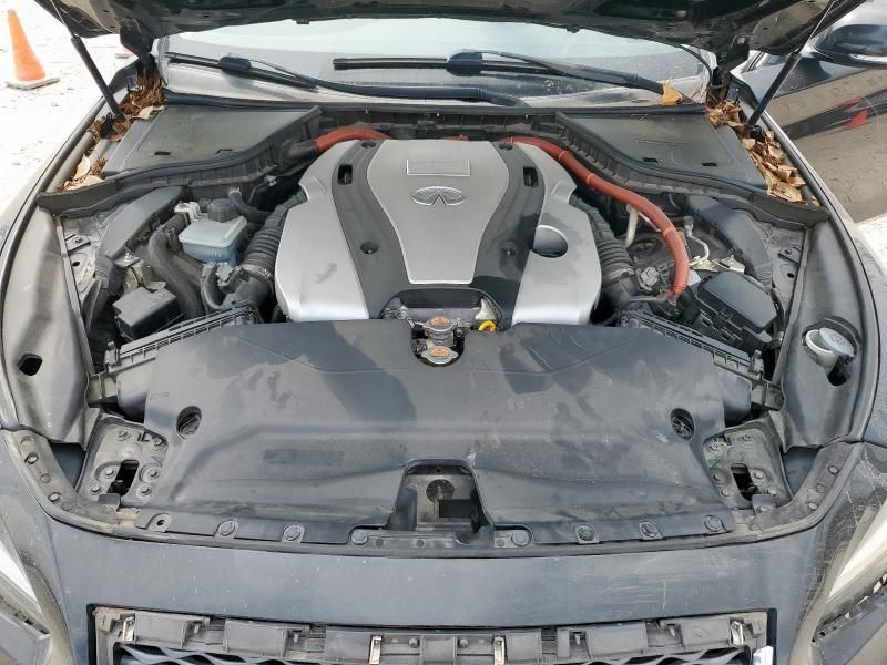 2015 Infiniti Q50 Hybrid Premium