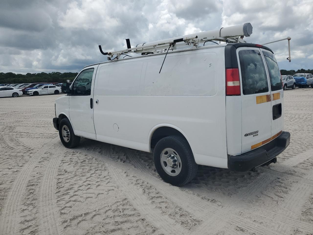 2013 Chevrolet Express G2500