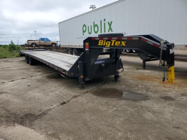 2024 Big Tex 22GN-40D5A-MRBK Equipment Trailer