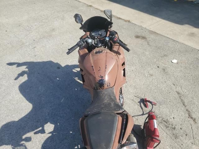 2022 Kawasaki EX400