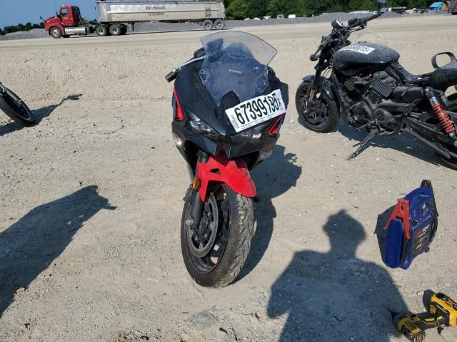 2025 Kawasaki EX500