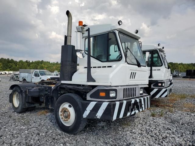 2019 Ottawa Yard Tractor 2019 Ottawa COMMACYT30-Trucks Yard Truck