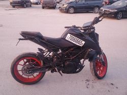 Salvage cars for sale from Copart Kansas City, KS: 2019 KTM 390 Duke