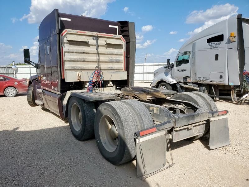 2014 Peterbilt 579 Semi Truck
