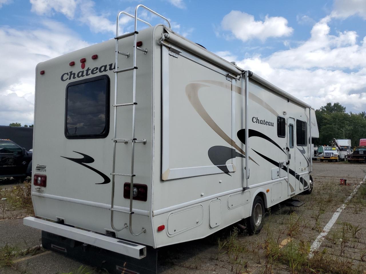 2006 Ford Econoline E450 Super Duty Cutaway Van