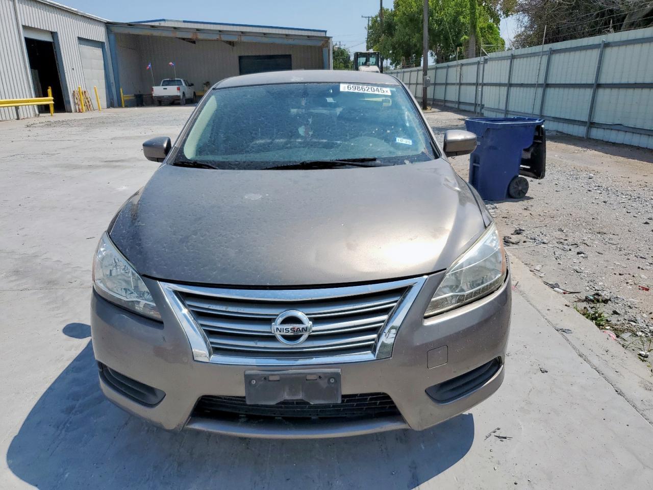 2015 Niss Sentra sv