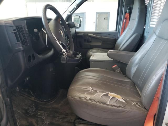 2013 Chevrolet Express G2500